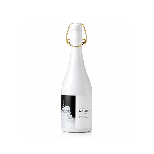 Front view of Hakurakusei Junmai Daiginjo Kizashi 2024 - Premium vintage Japanese Sake available at 
