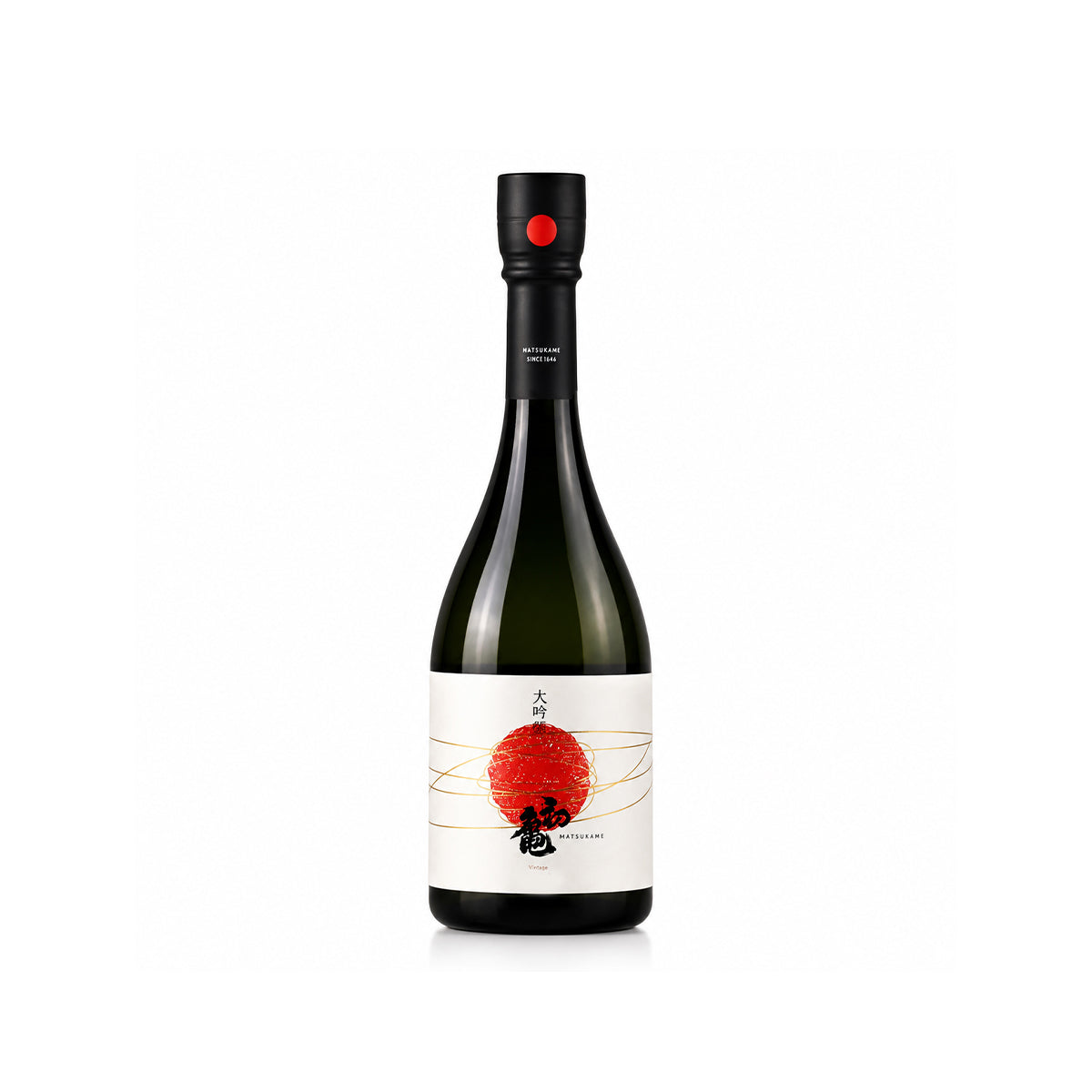 A bottle of the Hatsukme Daiginjo with white background at Sakeya.sg 