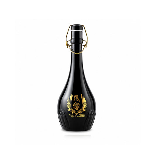 Super 7 with a polishing rate to 7% black bottle with white back ground at Sakeya.sg