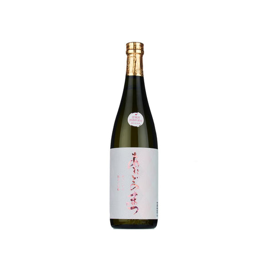 Front view of Atagonomatsu Gin no Iroha Junmai Daiginjo Sake - Premium Japanese Sake bottle available at Sakeya.sg