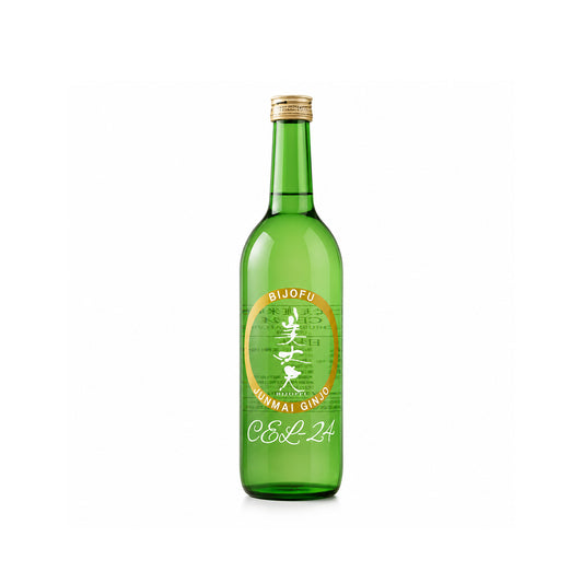 Bijofu CEL-24 Junmai Ginjo Japanese sake 720ml from Kochi, Japan, premium green bottle on a white background