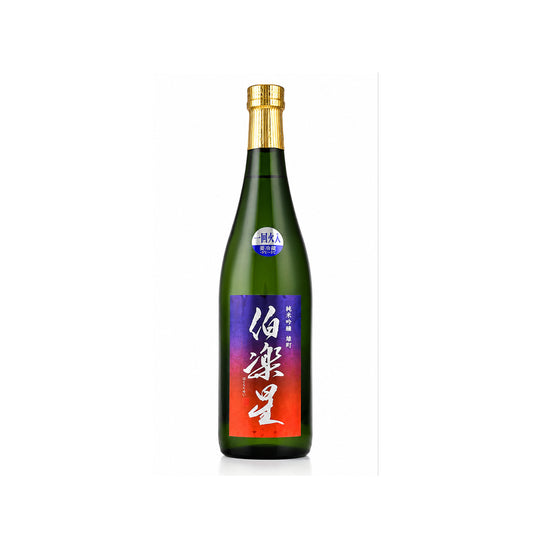 Front view of Hakurakusei Junmai Ginjo Omachi 720ml Japanese sake bottle with emerald green glass, gold foil neck, and purple-to-red gradient label on a clean white background.