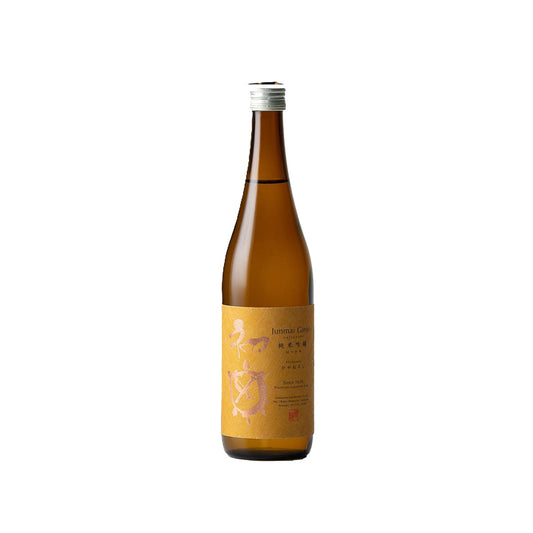 Front view of Hatsukame Junmai Ginjo Hiyaoroshi - Seasonal autumn released Japanese sake available at Sakeya.sg