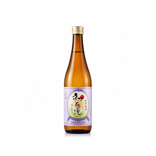 Front view of Hatsukame Tokubetsu Junmai Hatsushibori Nama Genshu - Fresh unpasteurized sake at Sakeya.sg