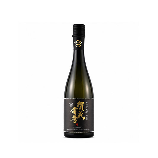 Front view of Kamo Kinshu Junmai Daiginjo 35 - Premium Hiroshima sake with 35% polishing ratio at Sakeya.sg