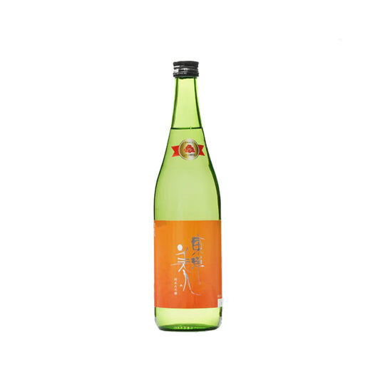 Front view of Toyobijin Junmai Daiginjo Princess Michiko, featuring the elegant rose-themed label and premium Yamaguchi brewery branding