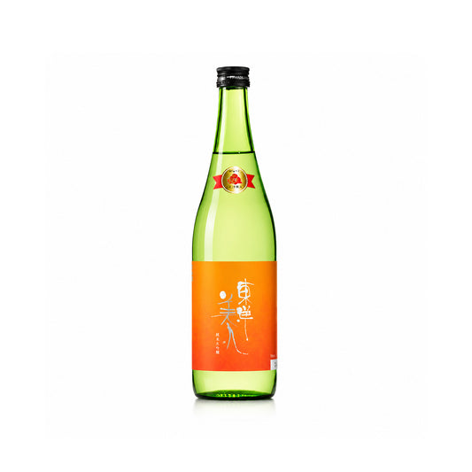 Front view of Toyobijin Junmai Daiginjo Princess Michiko, featuring the elegant rose-themed label and premium Yamaguchi brewery branding