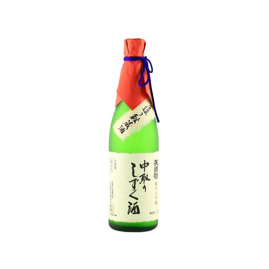 Minogiku Junmai Daiginjo Nakadori premium Japanese sake from Hyogo, smooth and refined with banana aroma, rich umami, crafted from Yamada Nishiki rice, buy online Sakeya.sg Singapore.