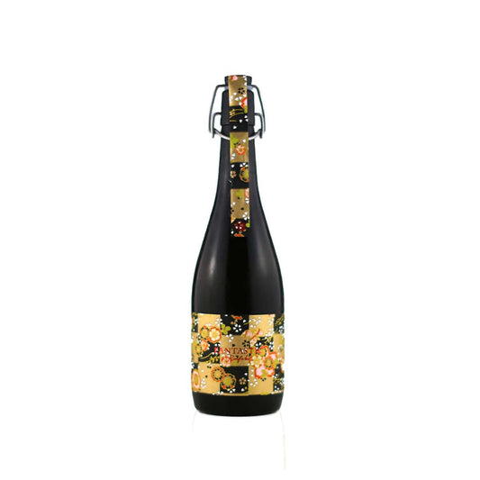 Front view of Raifuku FANTASTIC VII sake bottle featuring the modern, colorful label design and unique "Fantastic" series branding