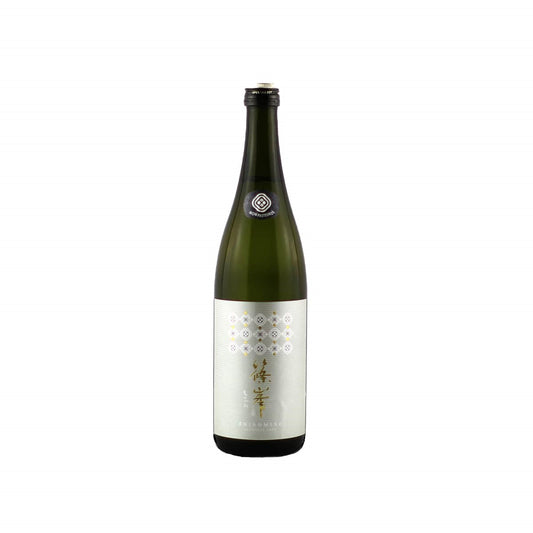 Front view of Shinomine Junmai Daiginjo Blanc bottle, featuring the minimalist "Blanc" series label and elegant Chiyoshuzo branding